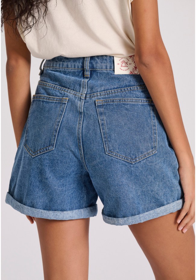 Women's jeans shorts with revere