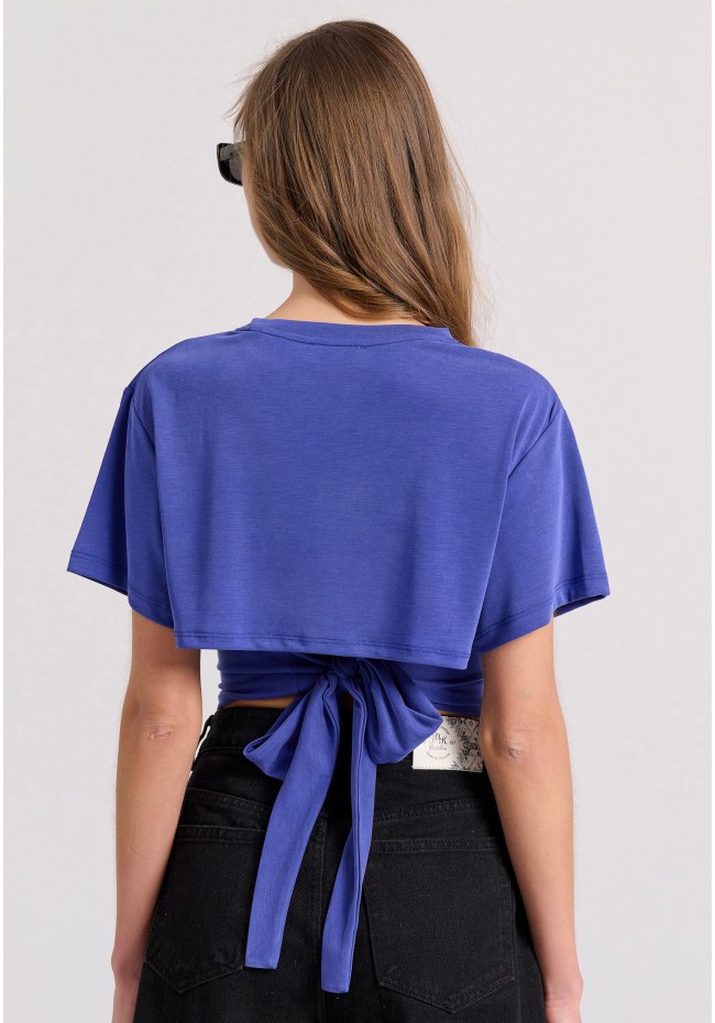 Women's t-shirt with back tie
