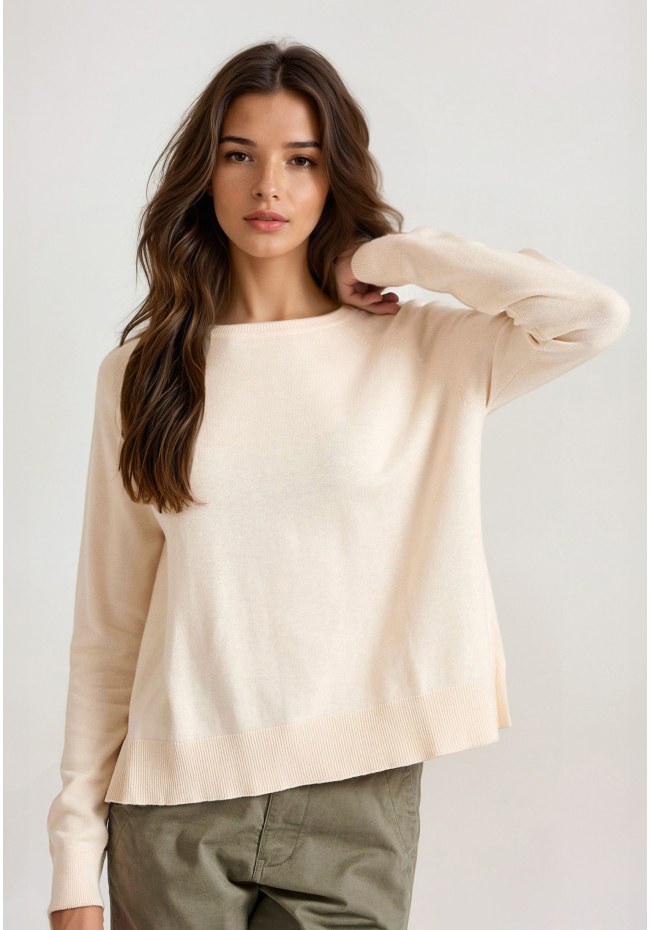 Crew neck sweater - The essentials