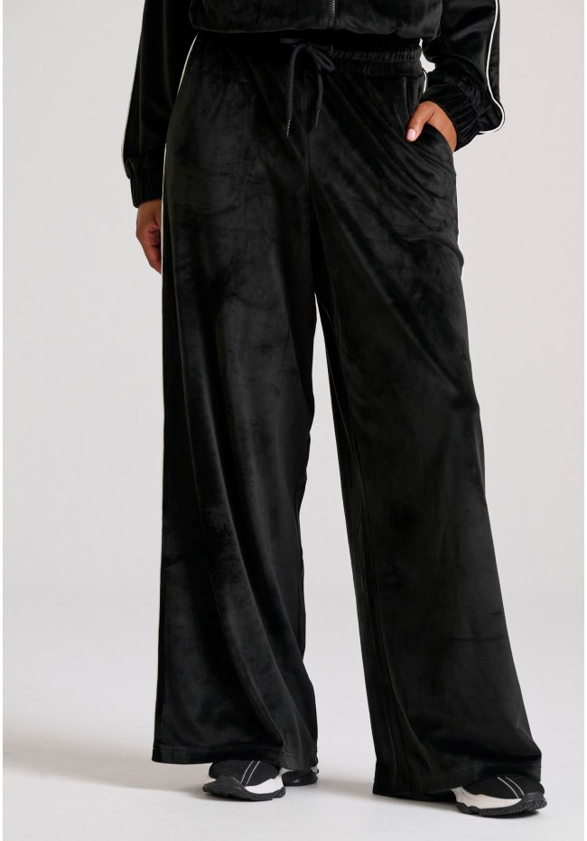 Wide leg fit velour joggers