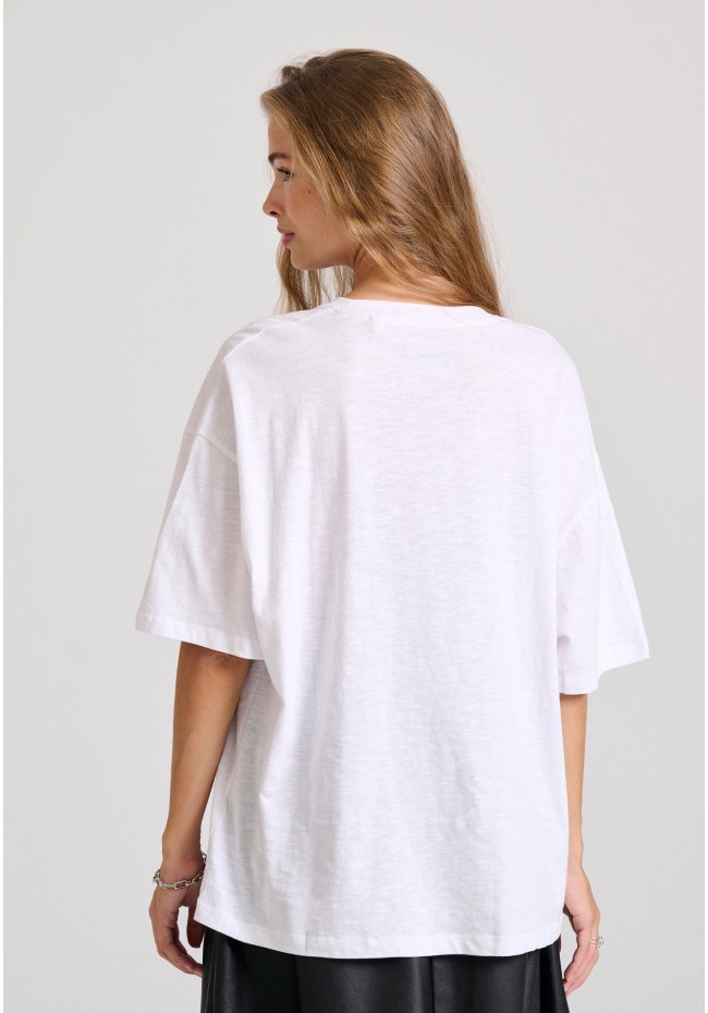 Loose fit t-shirt με τύπωμα στο στήθος