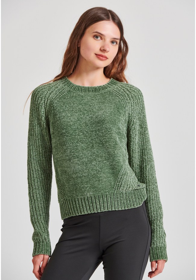 Σενίλ πουλόβερ με στρογγυλή λαιμόκοψη