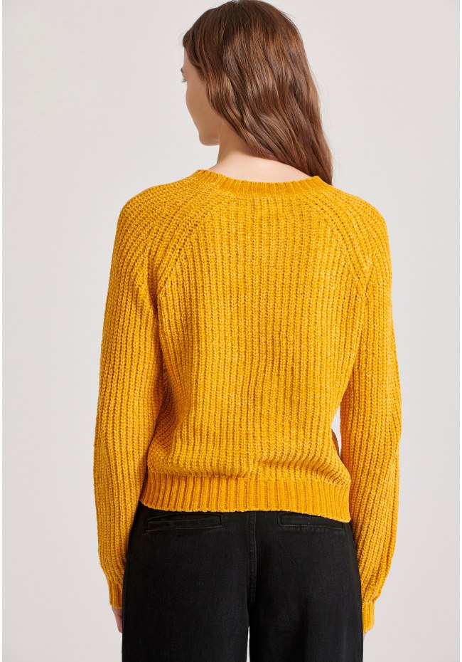 Σενίλ πουλόβερ με στρογγυλή λαιμόκοψη