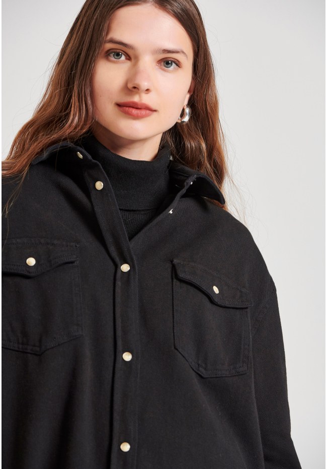 Γυναικείο oversized τζιν πουκάμισο με φθορές