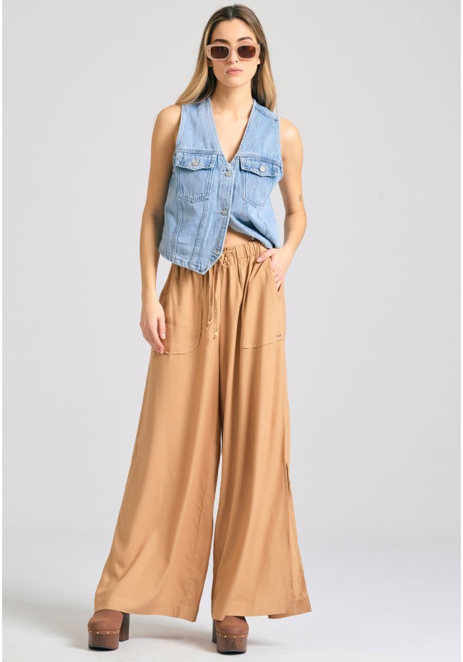 Loose fit παντελόνα από βισκόζη