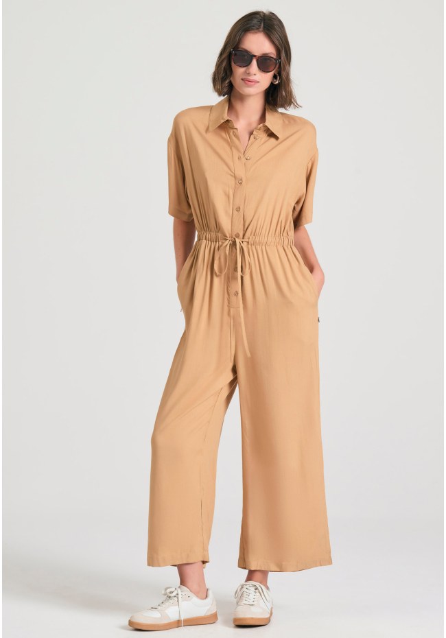 Loose fit jumpsuit with tie knot