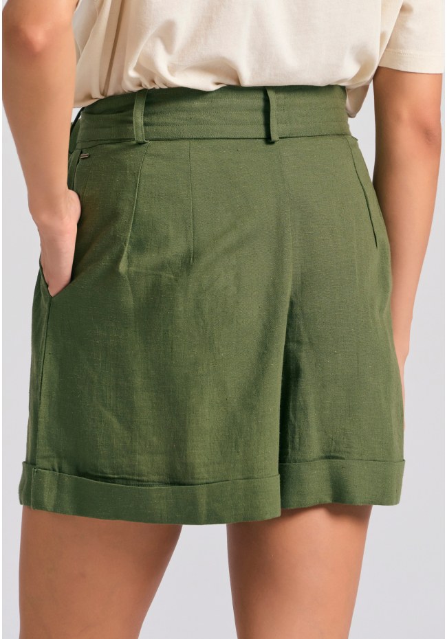 Loose fit linen blend σορτς με πιέτες και ζώνη