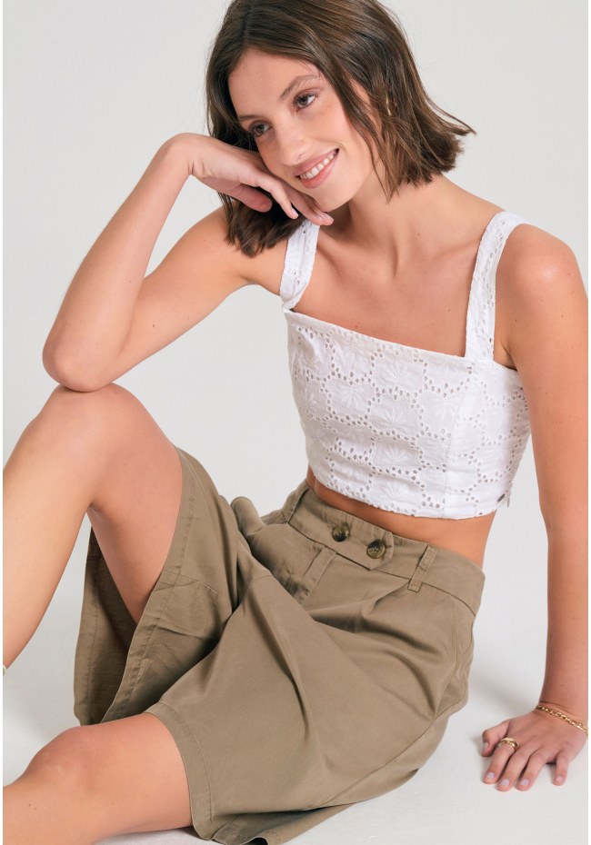 Lyocell garment dyed σορτς με πιέτες