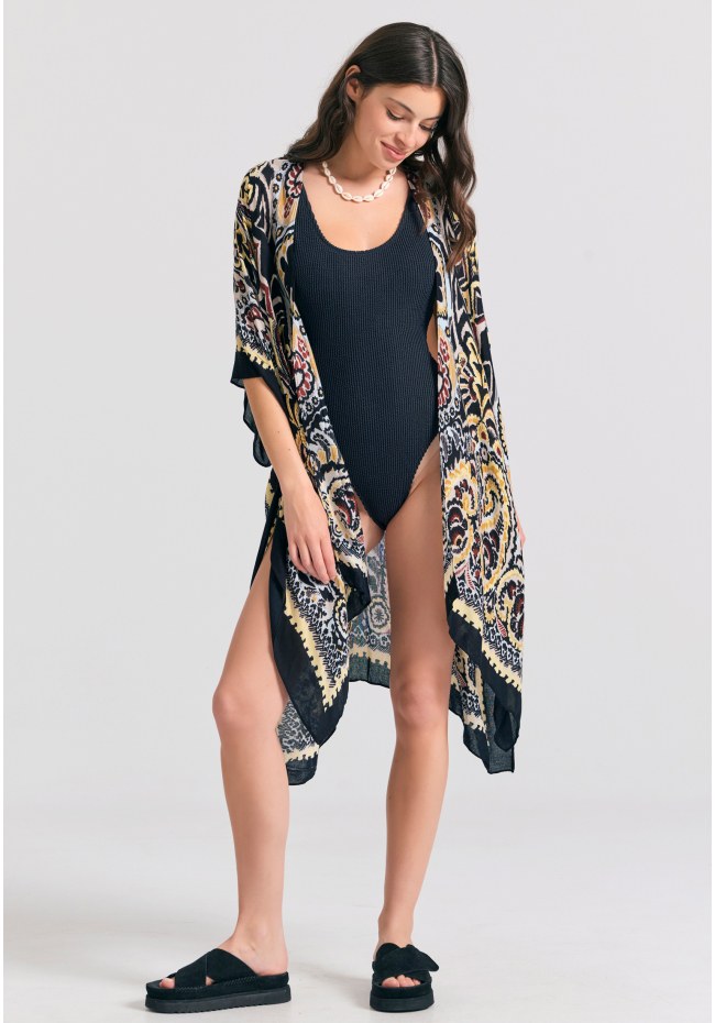 Ολόσωμο μαγιό σε ανάγλυφη υφή και cut out