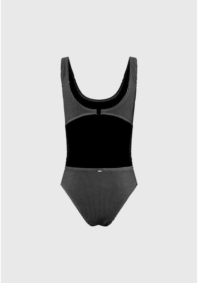 Ολόσωμο μαγιό σε ανάγλυφη υφή και cut out