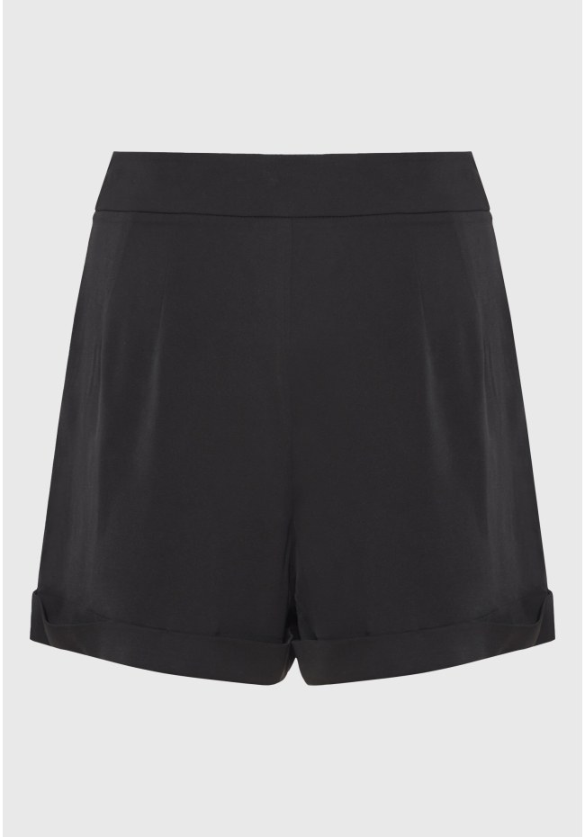 Loose fit σορτς με πιέτες στη μέση