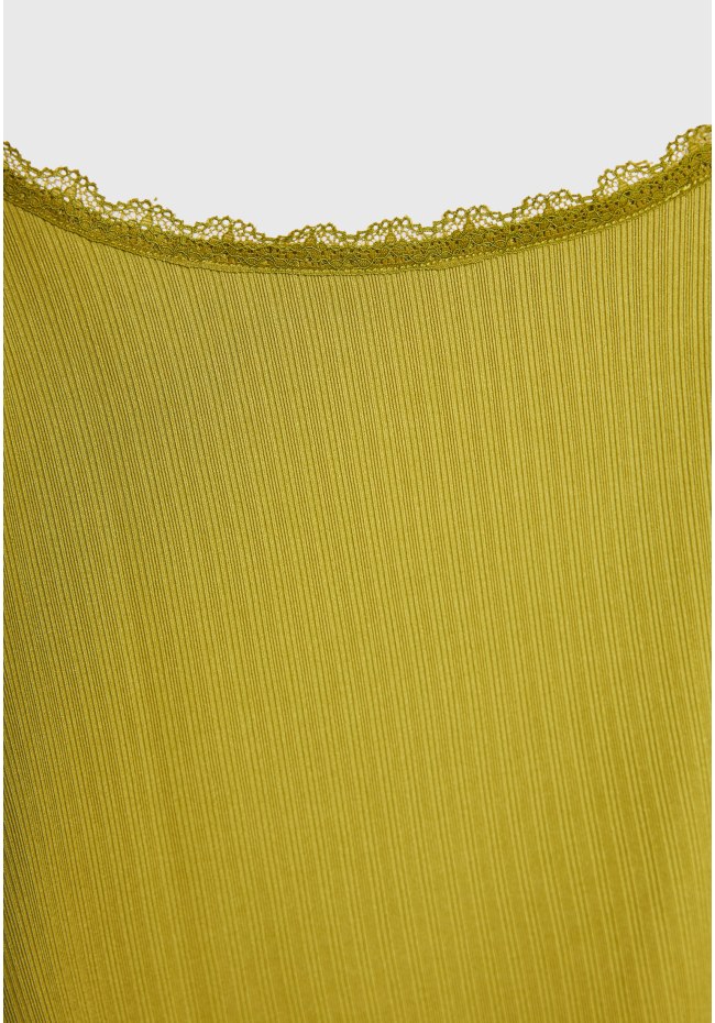 Shell top σε rib ύφανση με δανδέλα