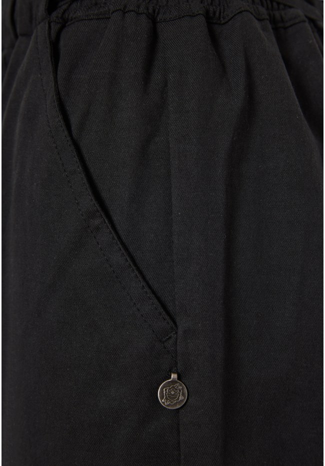 Lyocell blend παντελόνι με ζώνη στη μέση