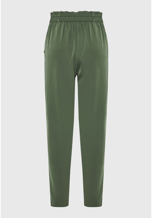 Casual παντελόνι με πιέτες και ζώνη στη μέση