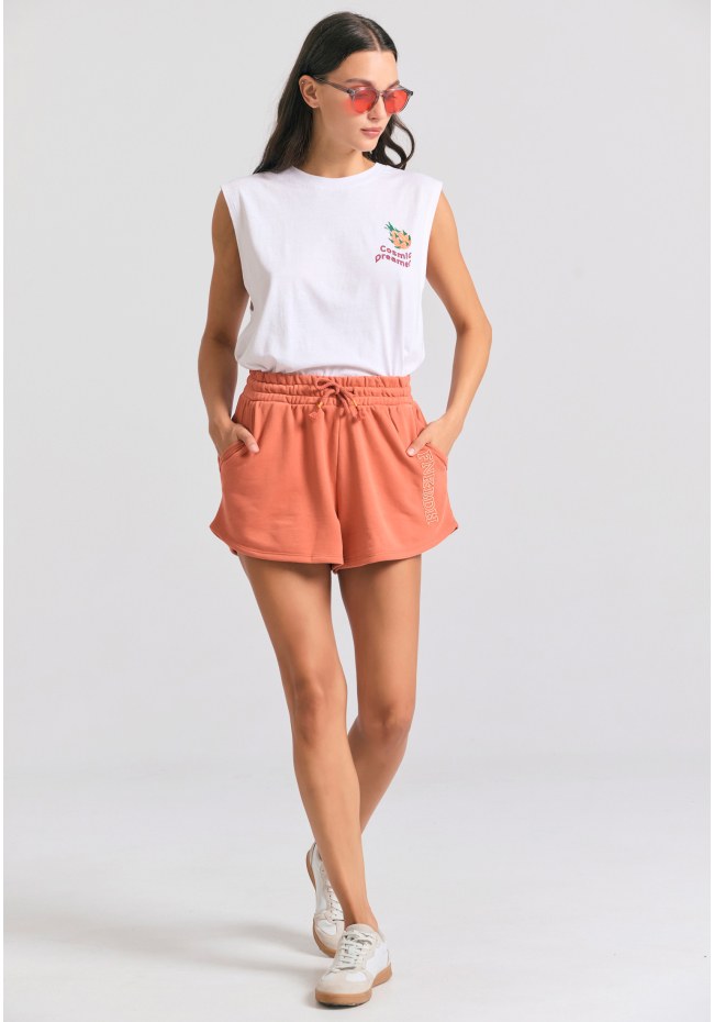 Women's t-shirt with graphic frame print on the back