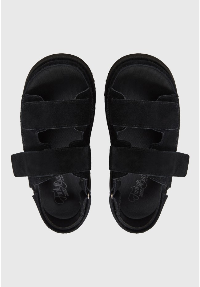 Γυναικεία suede σανδάλια