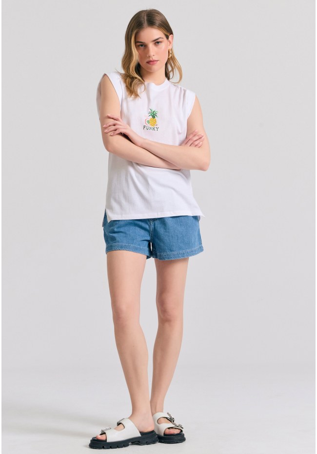 Γυναικείο t-shirt με vintage τύπωμα στην πλάτη