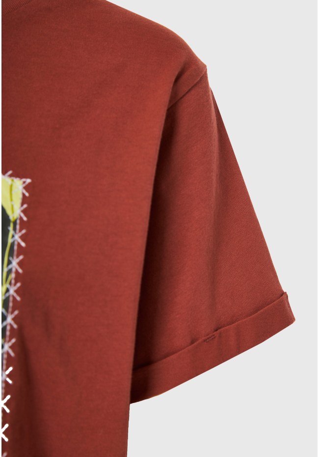 Organic cotton women's t-shirt with print in boho look