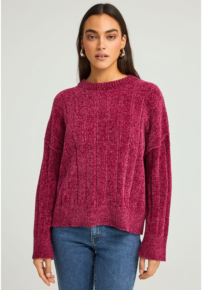 Women's knitted sweater with ribbed finish