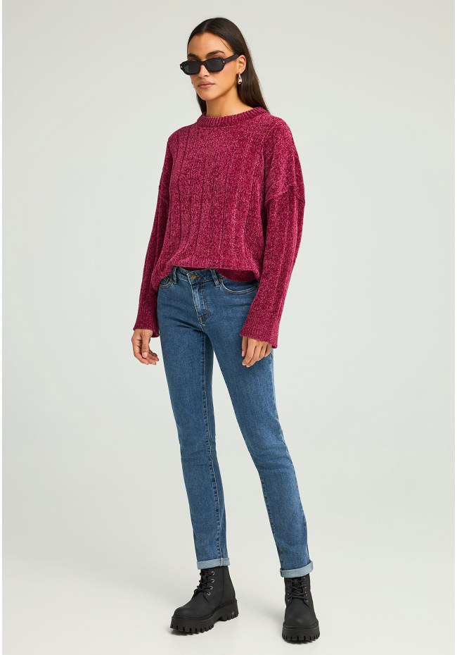 Women's knitted sweater with ribbed finish