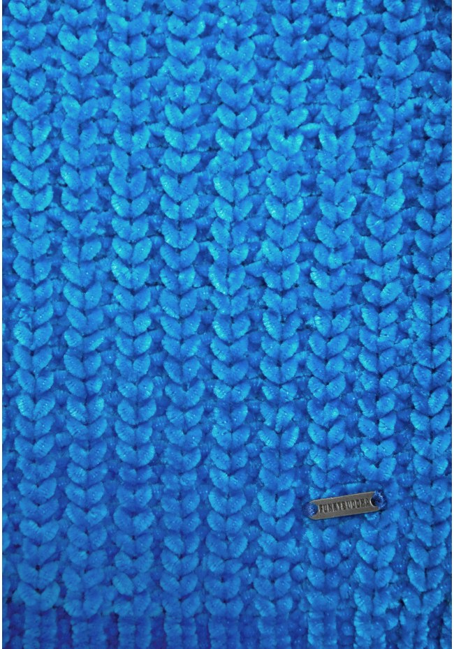 Women's chenille knitwear