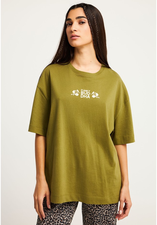 Oversized t-shirt with “Respect Nature” print