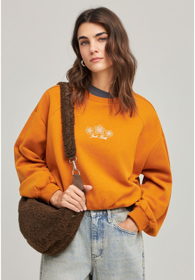 Sweatshirt with 