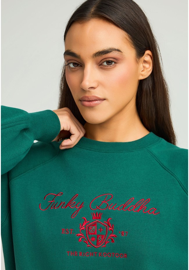 Φούτερ με κεντητό σχέδιο