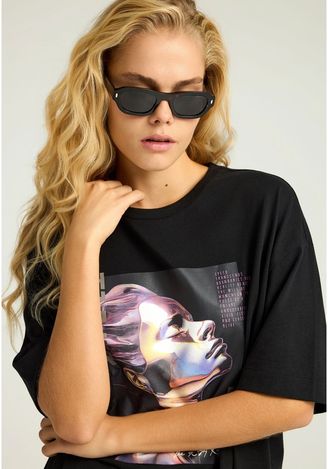 Women's cotton t-shirt