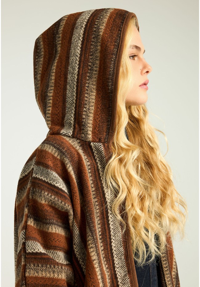 Γυναικεία κάπα με boho σχέδιο και κουκούλα