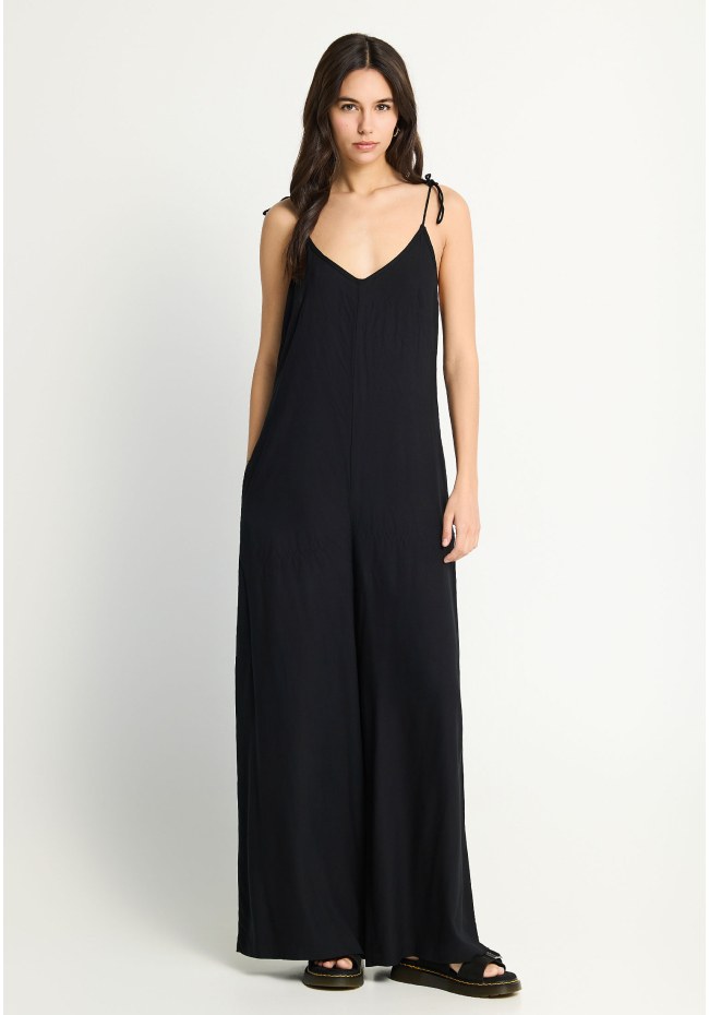 Women's loose fit jumpsuit