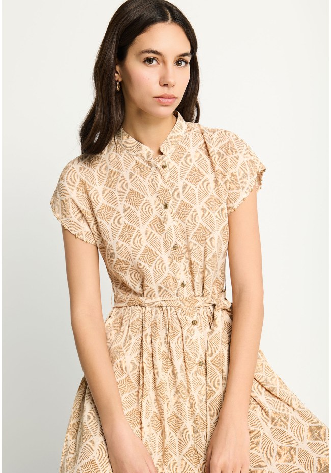 Women's maxi dress with side slit