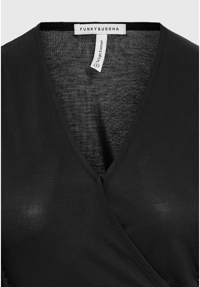 Women's single-color cropped top