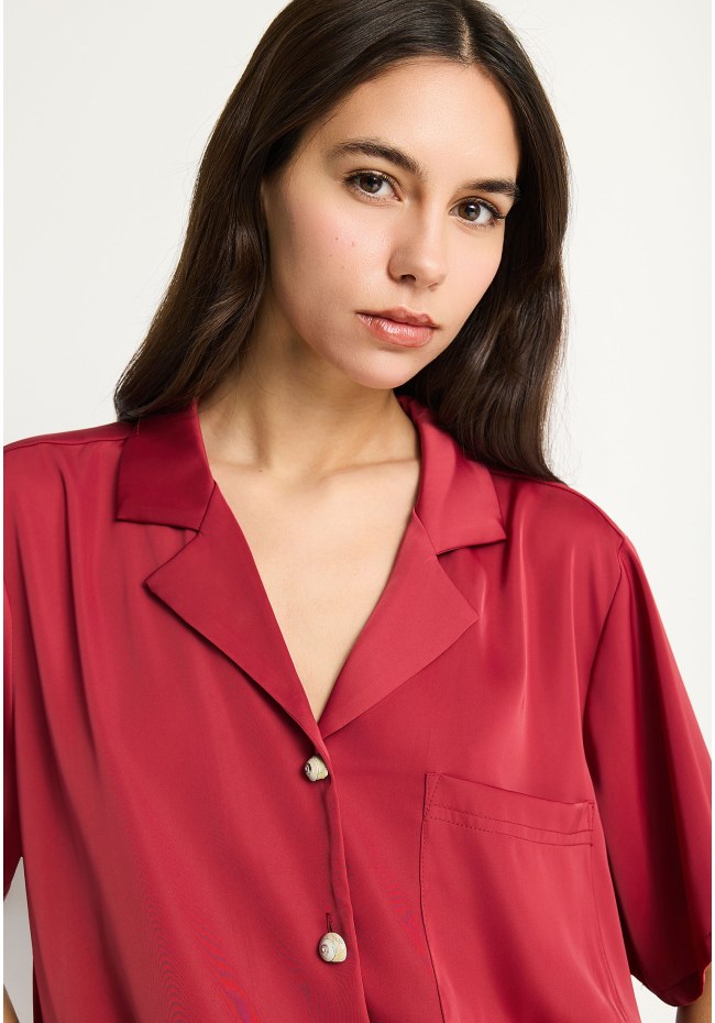 Women's satin shirt