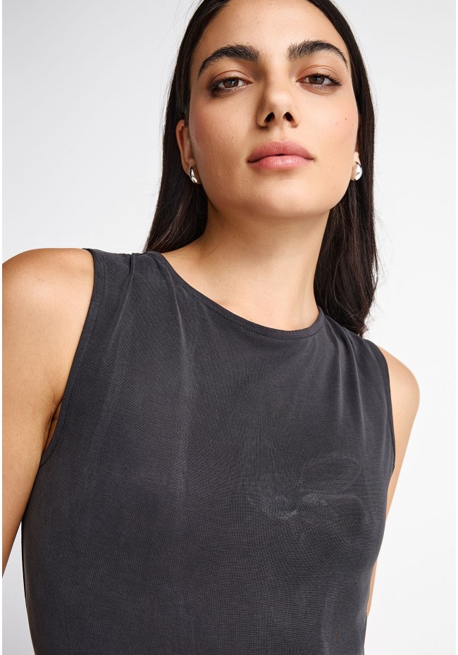 Women's jumpsuit with open back