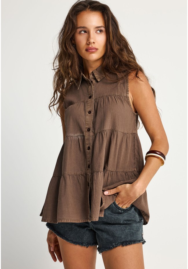 Women's shirt with ruffles