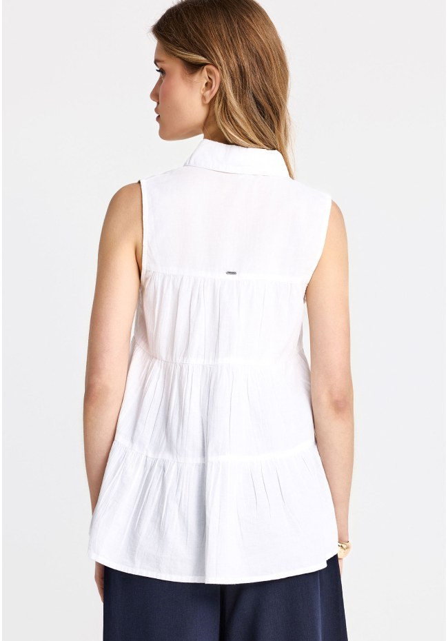 Women's shirt with ruffles