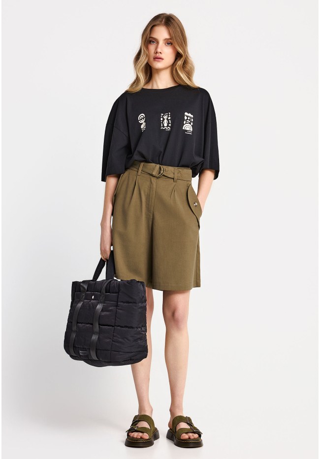 Γυναικείο relaxed t-shirt με τύπωμα στην πλάτη