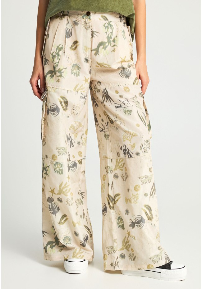 Women's cargo pants