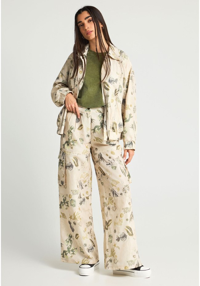 Women's cargo pants