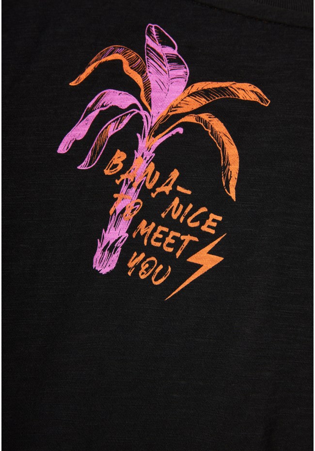 Women's sleeveless top with print