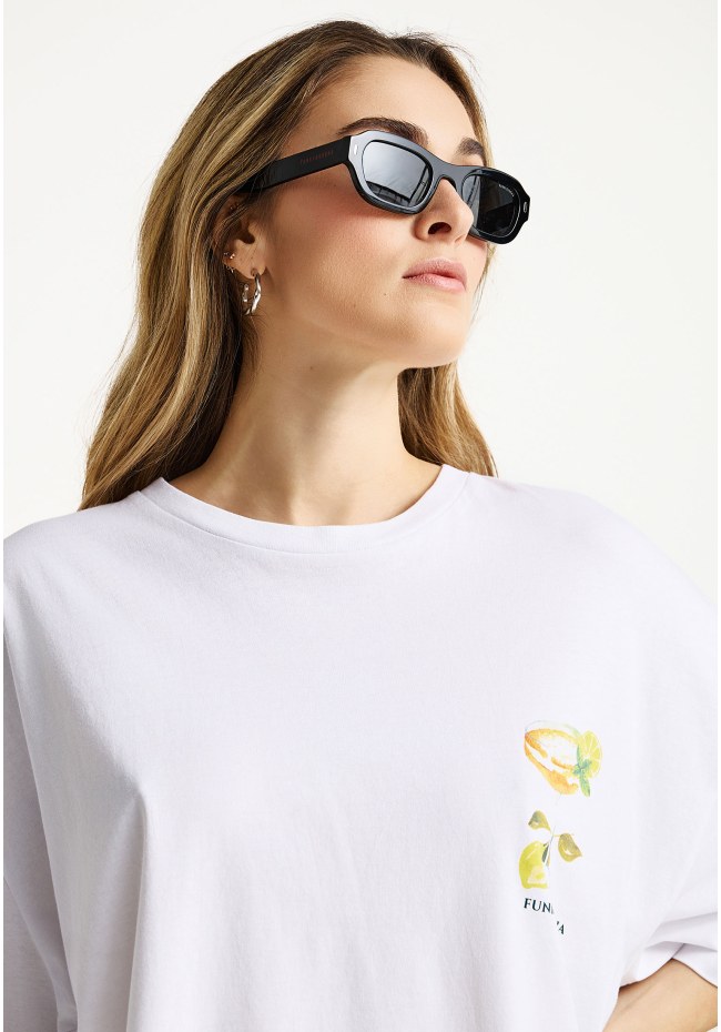 Γυναικείο βαμβακερό t-shirt με τύπωμα στην πλάτη