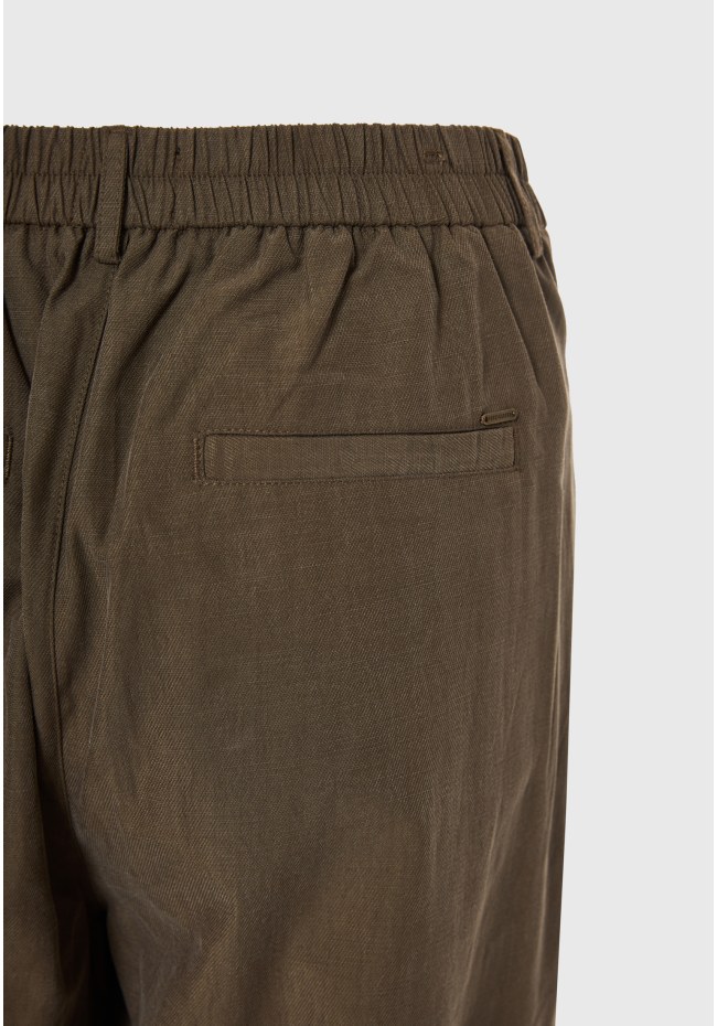 Γυναικείο casual παντελόνι tapered fit με πιέτες