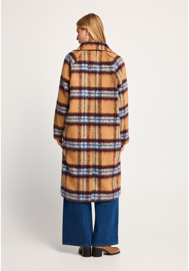 Γυναικείο oversized μακρύ καρό παλτό με χνουδωτή υφή