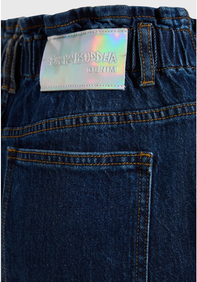 Women's baggy fit jeans with paperbag waist