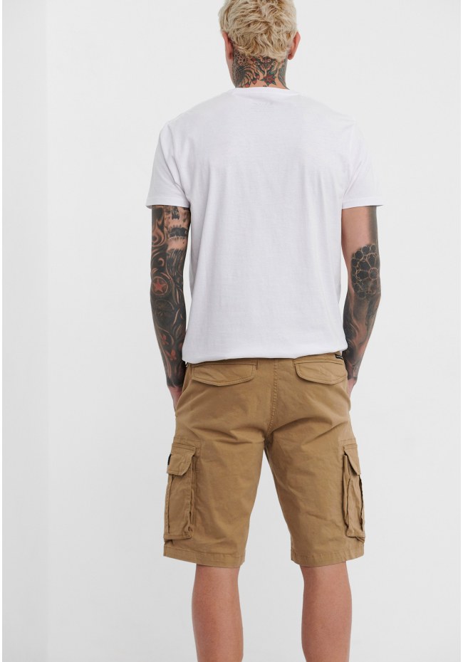 Essential cargo βερμούδα