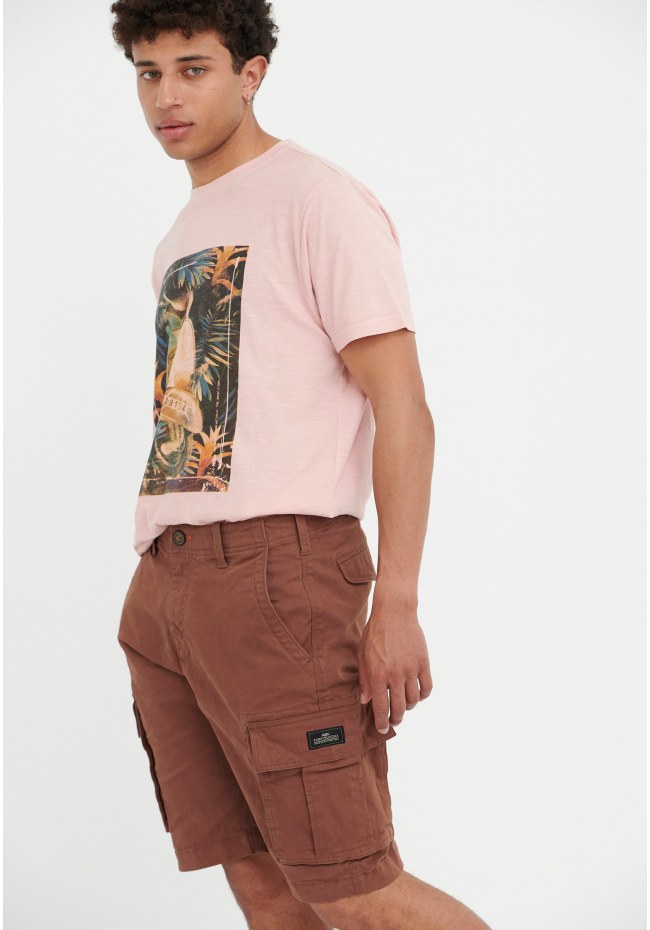 Essential cargo βερμούδα