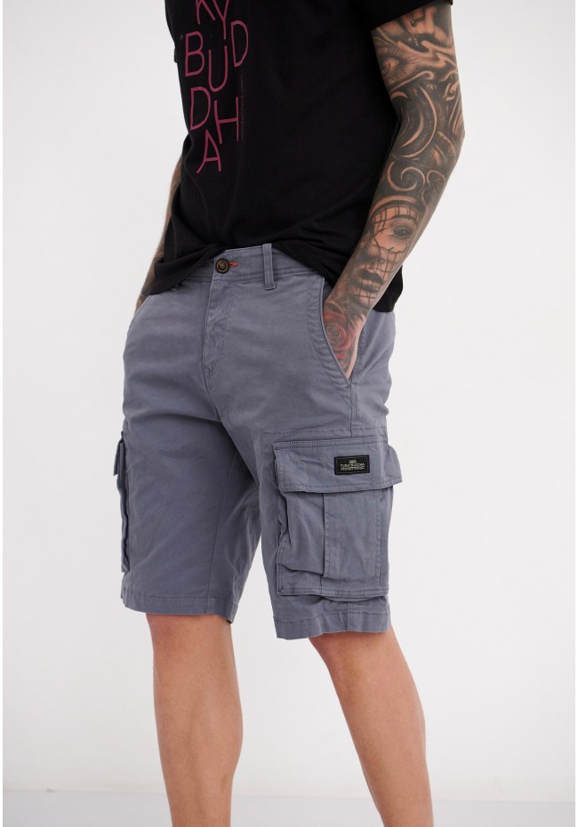 Essential cargo βερμούδα