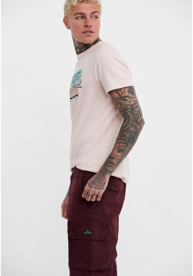 Essential cargo βερμούδα