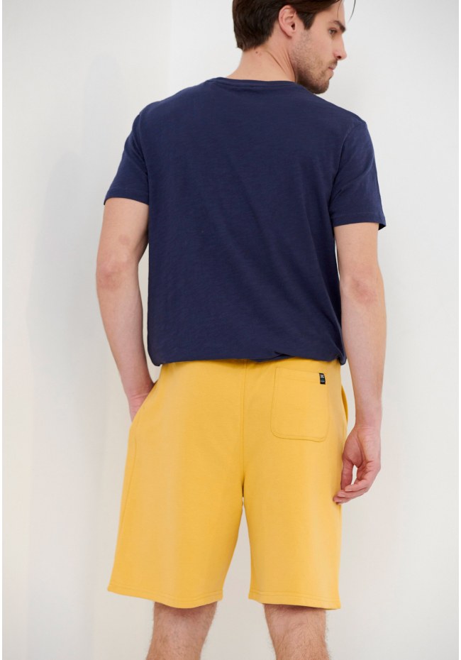 Essential jogger shorts with logo